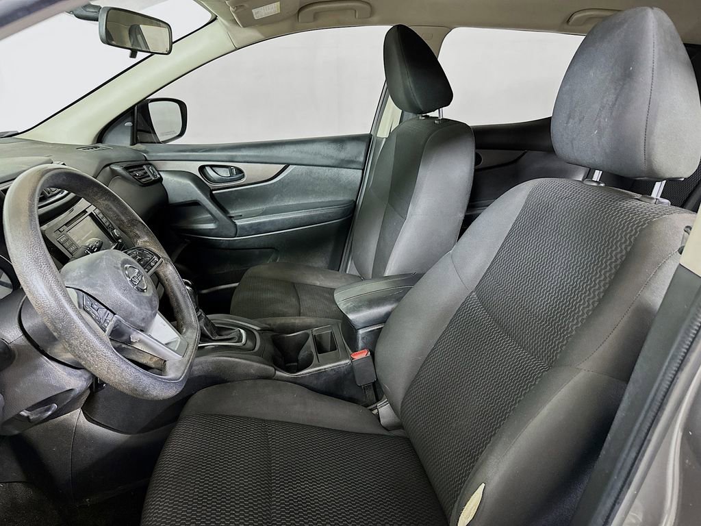 Used 2019 Nissan Rogue Sport S FWD image 8