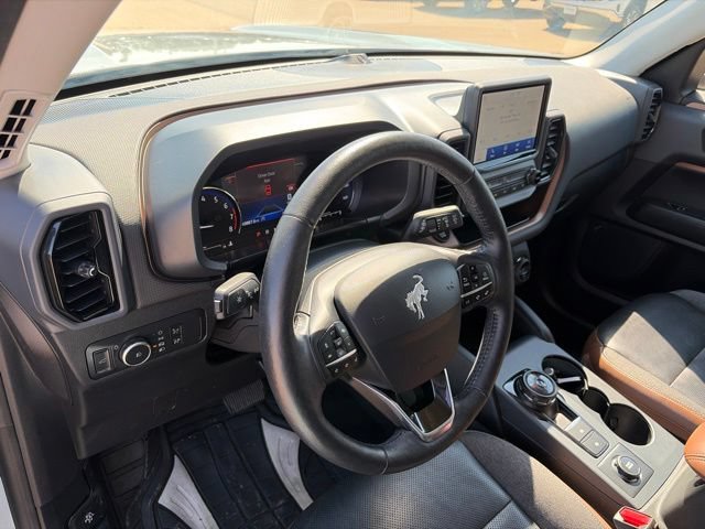 Used 2021 Ford Bronco Sport Outer Banks w/ Outer Banks Package AWD/4WD image 15