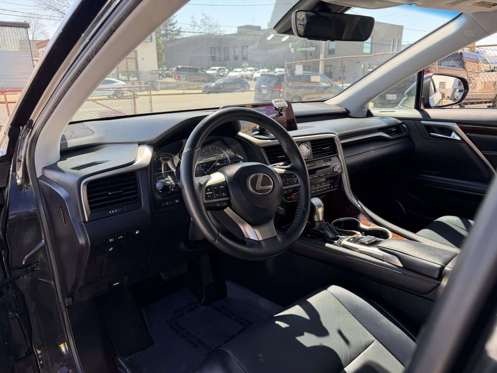 Used 2019 Lexus RX 450h AWD w/ Navigation Package image 25