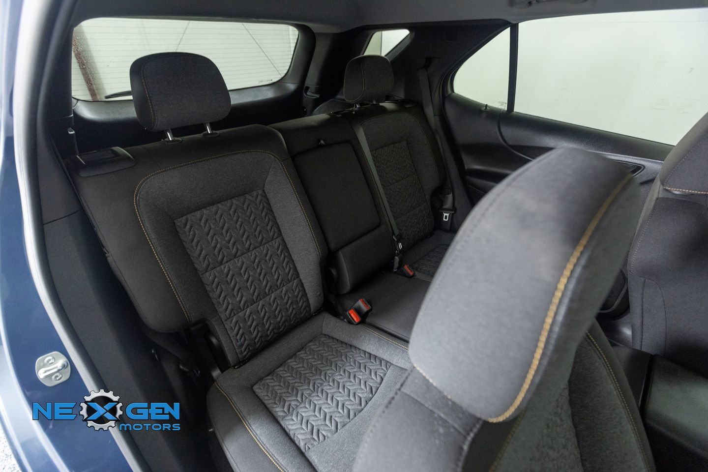 Used 2024 Chevrolet Equinox LT image 36