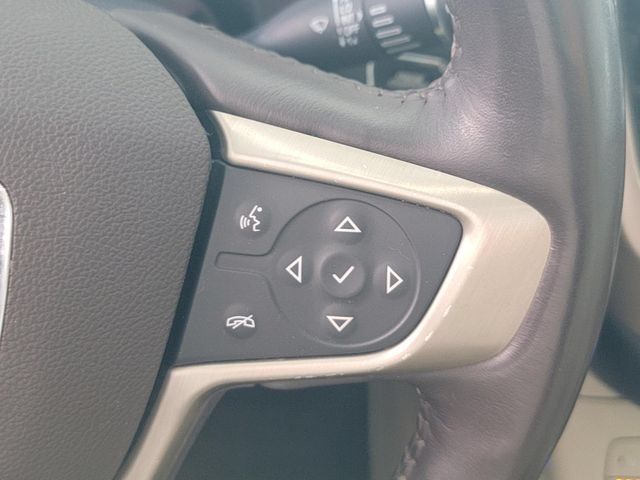 Used 2018 GMC Acadia Denali w/ Technology Package AWD/4WD image 16