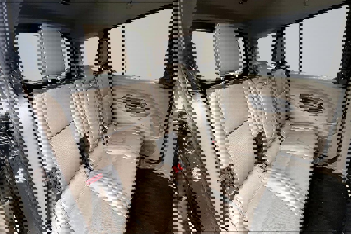 Used 2018 Ford Transit Connect XLT image 27