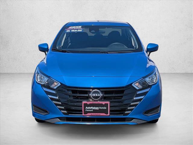 Used 2023 Nissan Versa SV FWD image 2