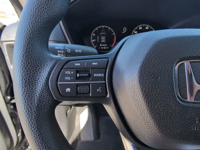 Used 2025 Honda CR-V LX image 14