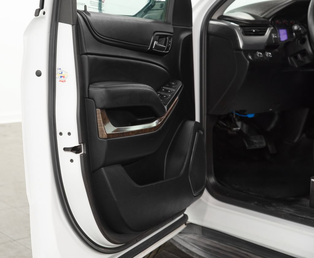 Used 2016 Chevrolet Tahoe 4WD image 6