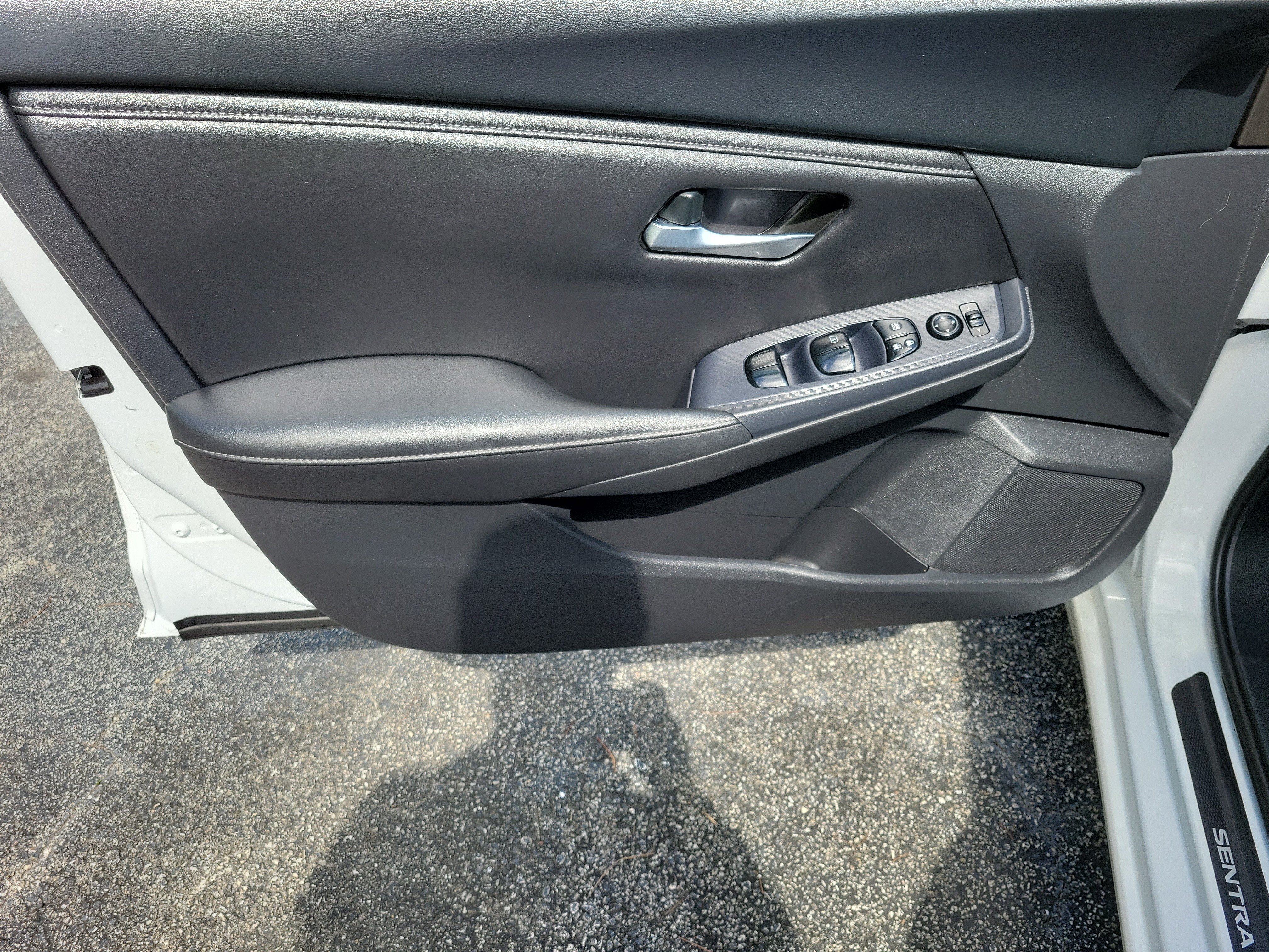 Used 2023 Nissan Sentra SV w/ All-Weather Package FWD image 23