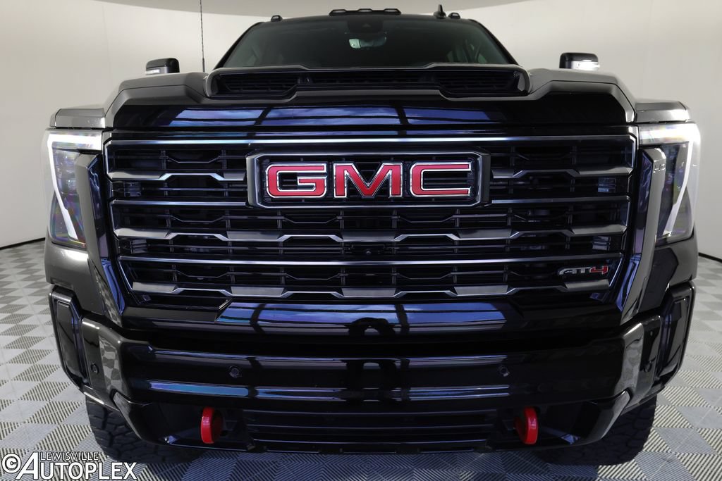 Used 2025 GMC Sierra 2500 AT4 w/ AT4 Premium Plus Package AWD/4WD image 2