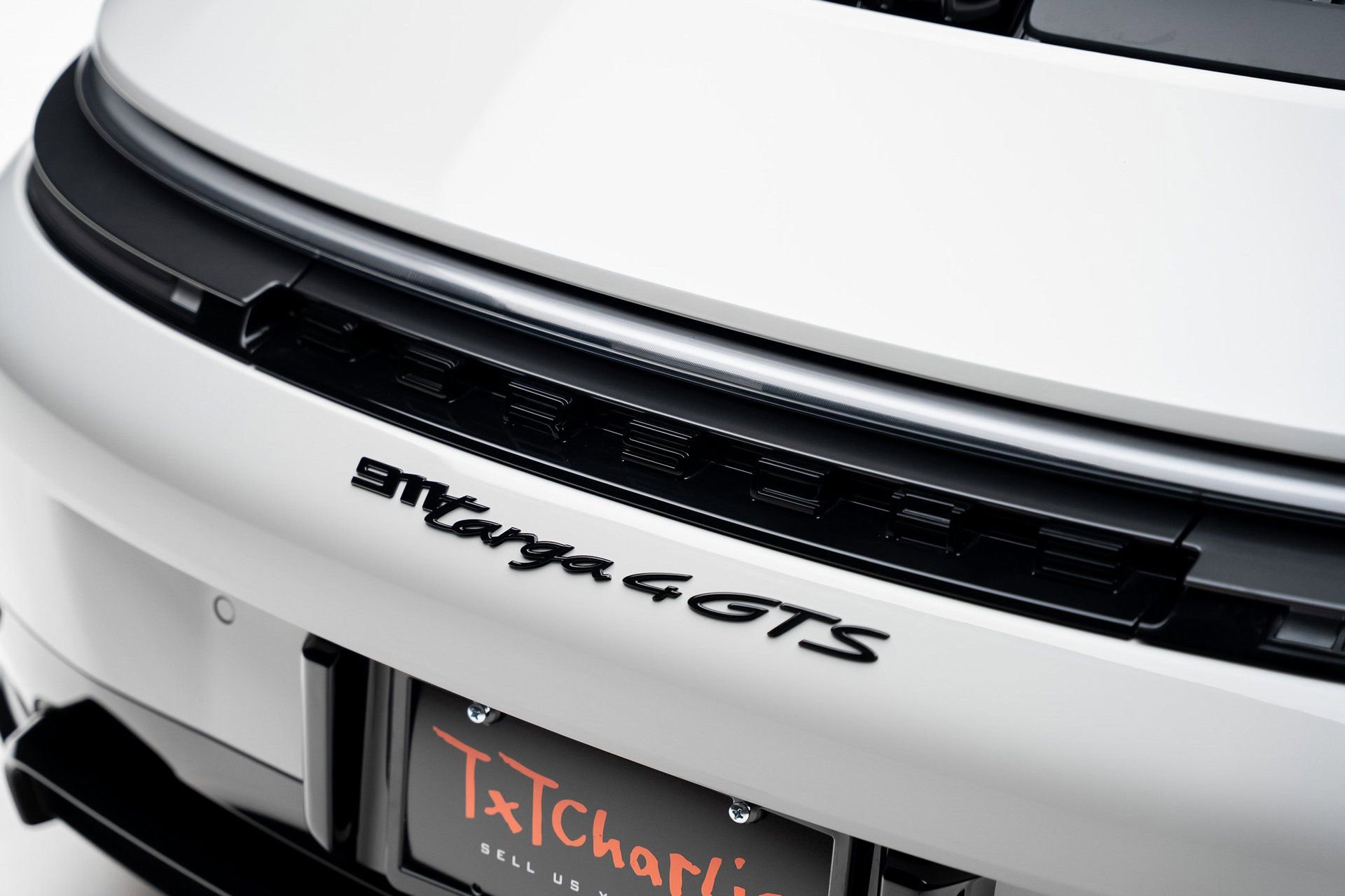 Used 2025 Porsche 911 Targa 4 GTS w/ Premium Package image 32