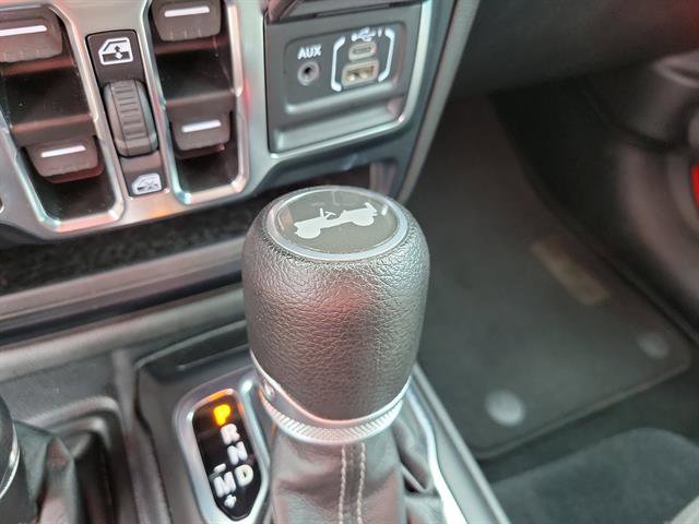 Used 2024 Jeep Wrangler Unlimited Sahara image 17