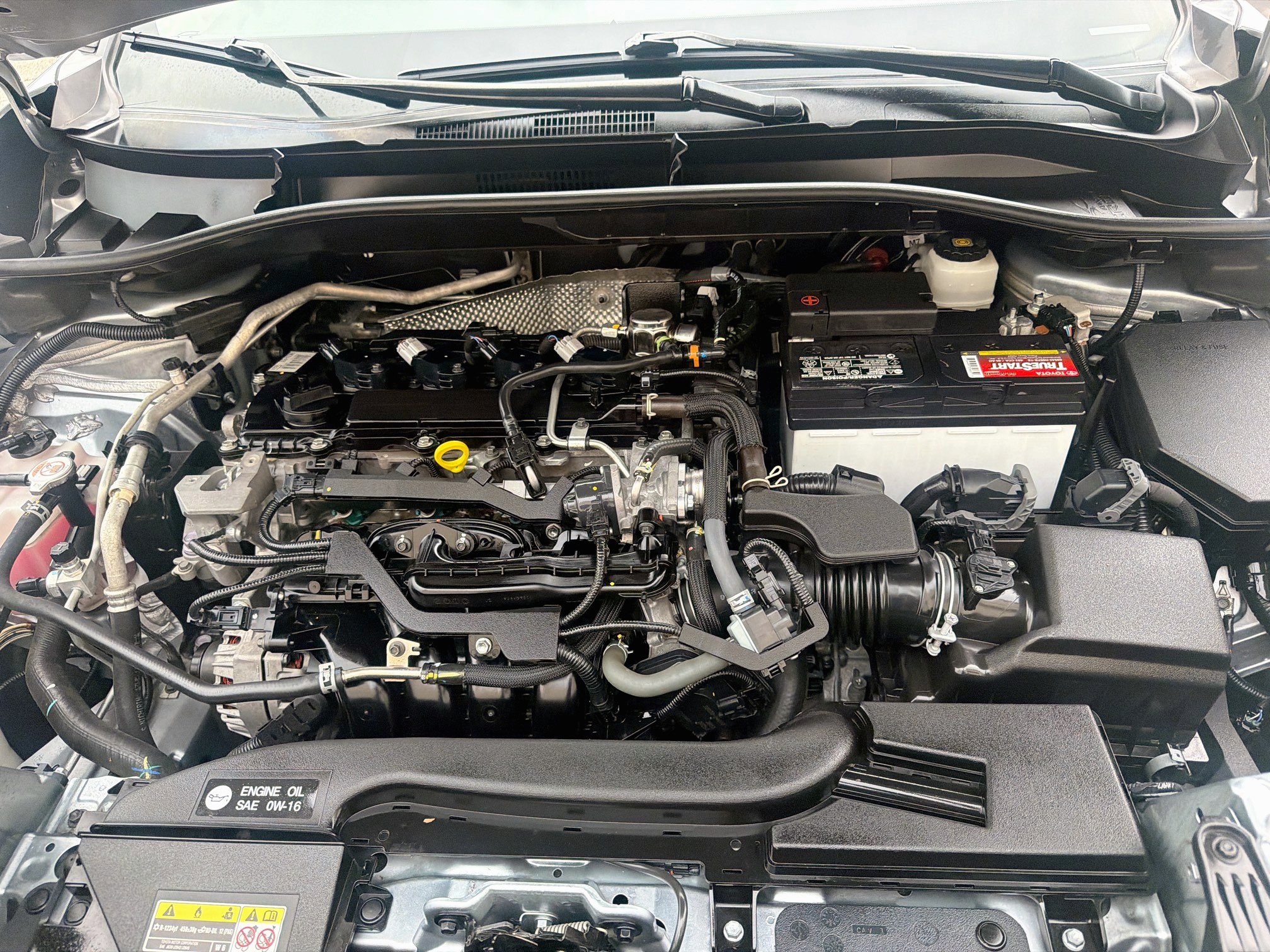 Used 2023 Toyota Corolla Cross XLE w/ Convenience Package FWD image 34