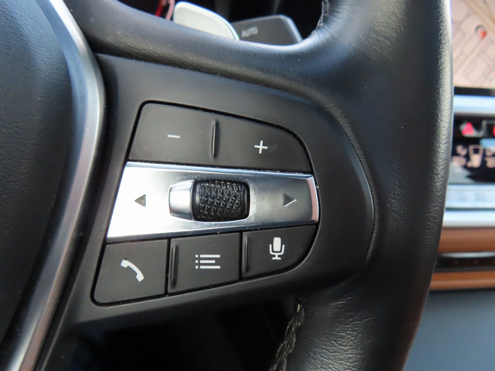 Used 2022 BMW 330i xDrive Sedan w/ Driving Assistance Package image 20