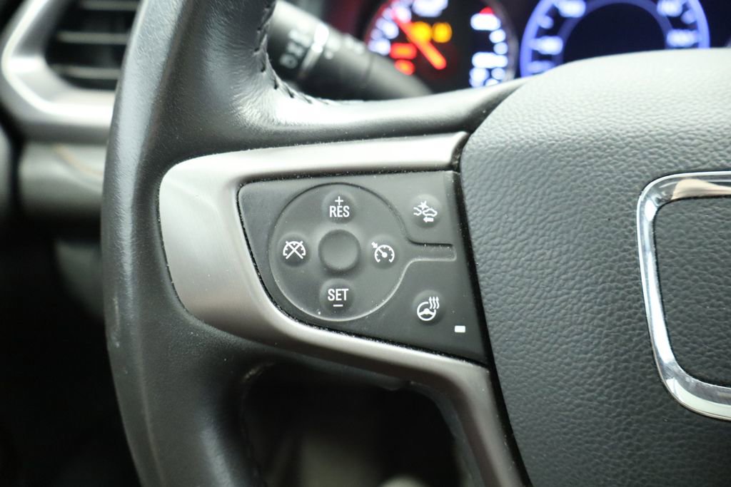 Used 2022 GMC Acadia AT4 w/ Technology Package AWD/4WD image 35