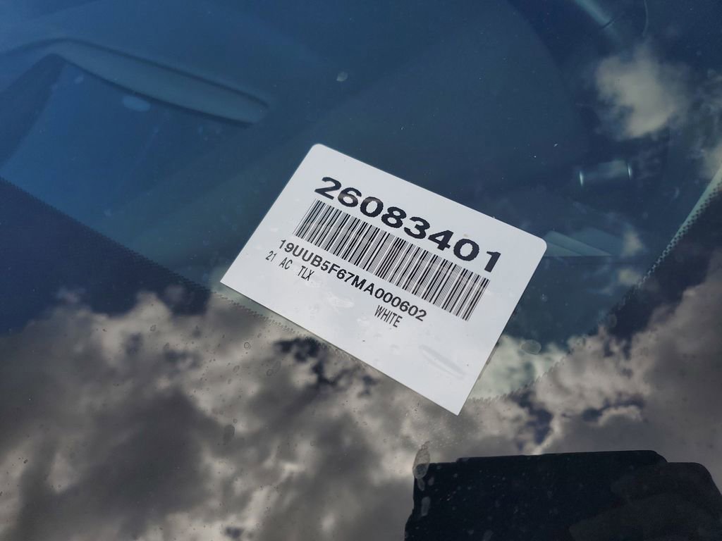 Used 2021 Acura TLX w/ Advance Package image 4