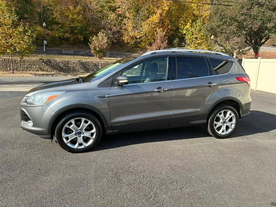 Used 2014 Ford Escape Titanium image 4