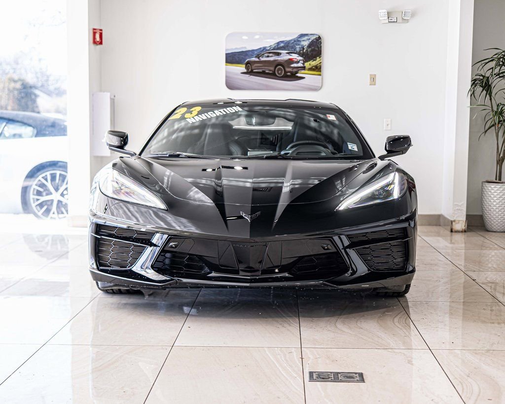 Used 2023 Chevrolet Corvette Stingray Preferred Cpe w/ 2LT image 3