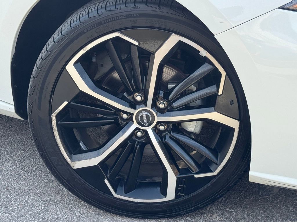 Certified 2024 Nissan Altima 2.5 SR FWD image 10