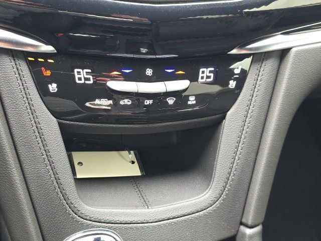 New 2025 Cadillac XT6 Sport w/ Technology Package image 31