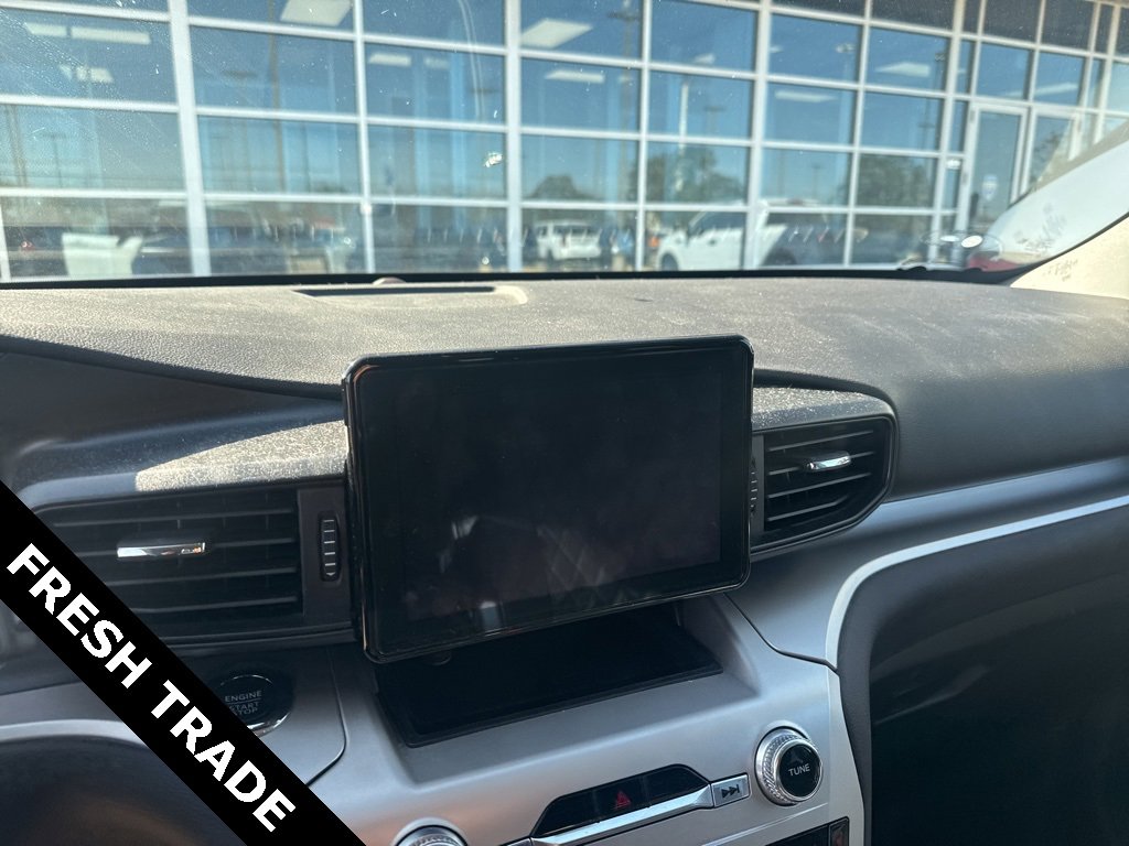 Certified 2022 Ford Explorer XLT image 10