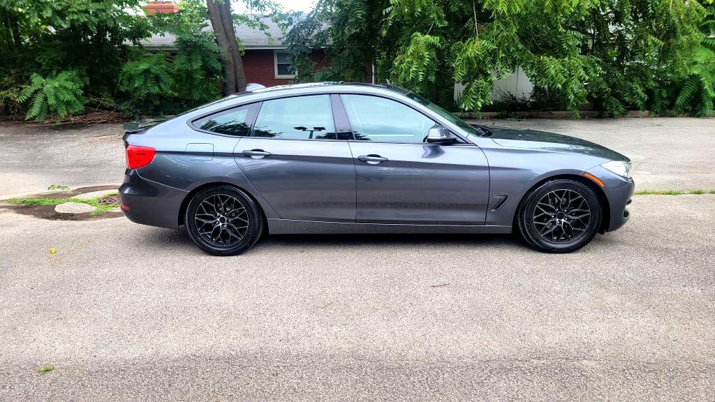 Used 2014 BMW 328i Gran Turismo xDrive image 2
