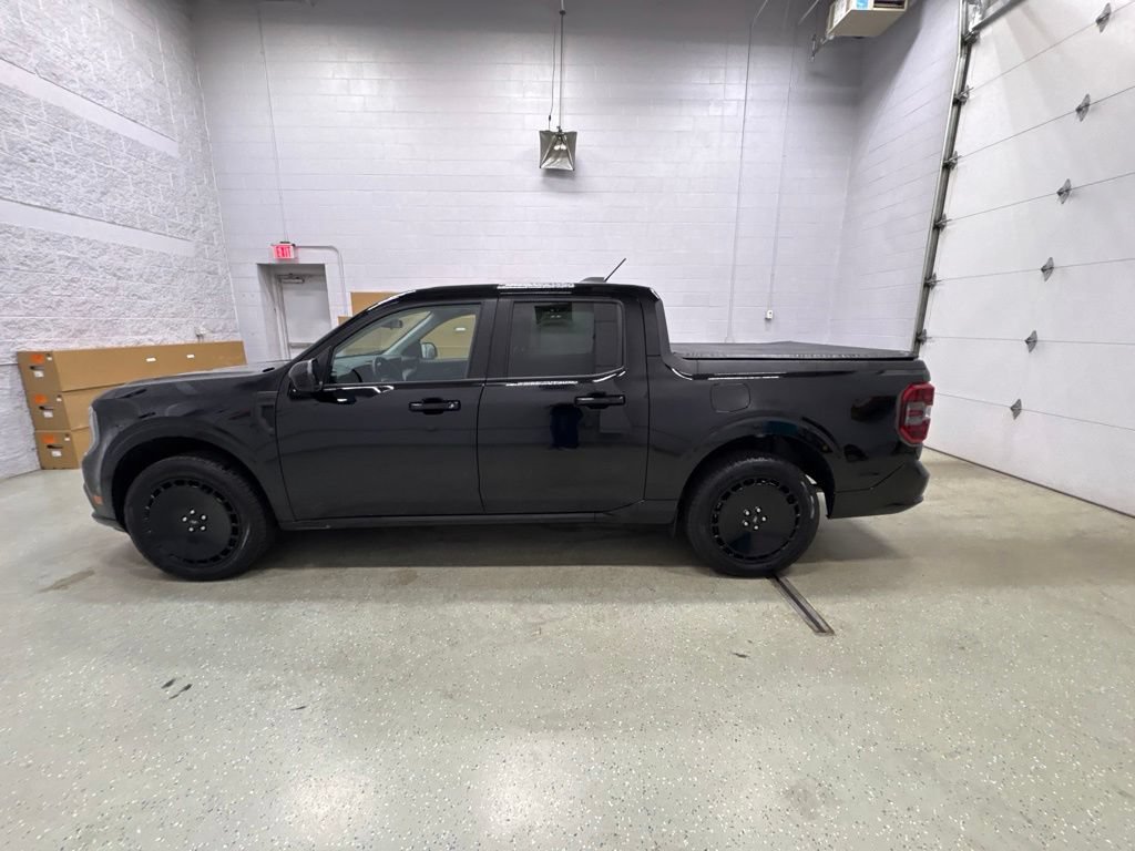 Used 2025 Ford Maverick Lobo AWD/4WD image 8