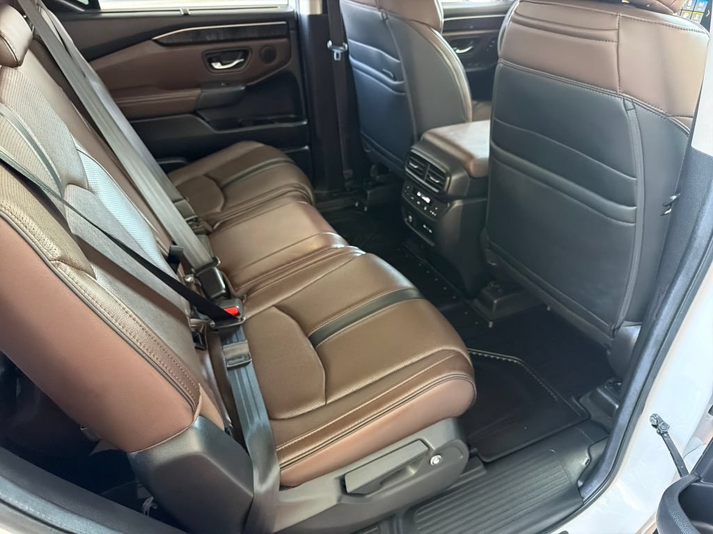 Used 2024 Honda Pilot Elite image 32