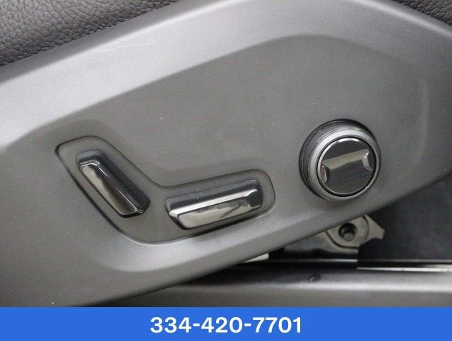 Used 2024 Volvo XC90 B6 Plus w/ Protection Package image 17