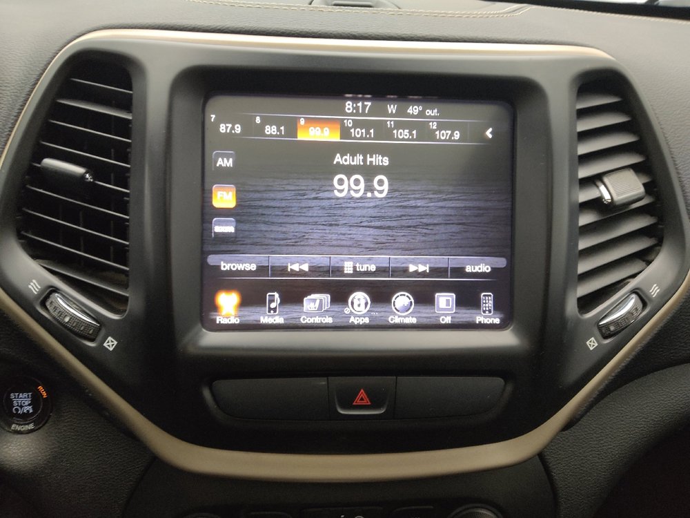 Used 2015 Jeep Cherokee Latitude w/ Comfort/Convenience Group image 25