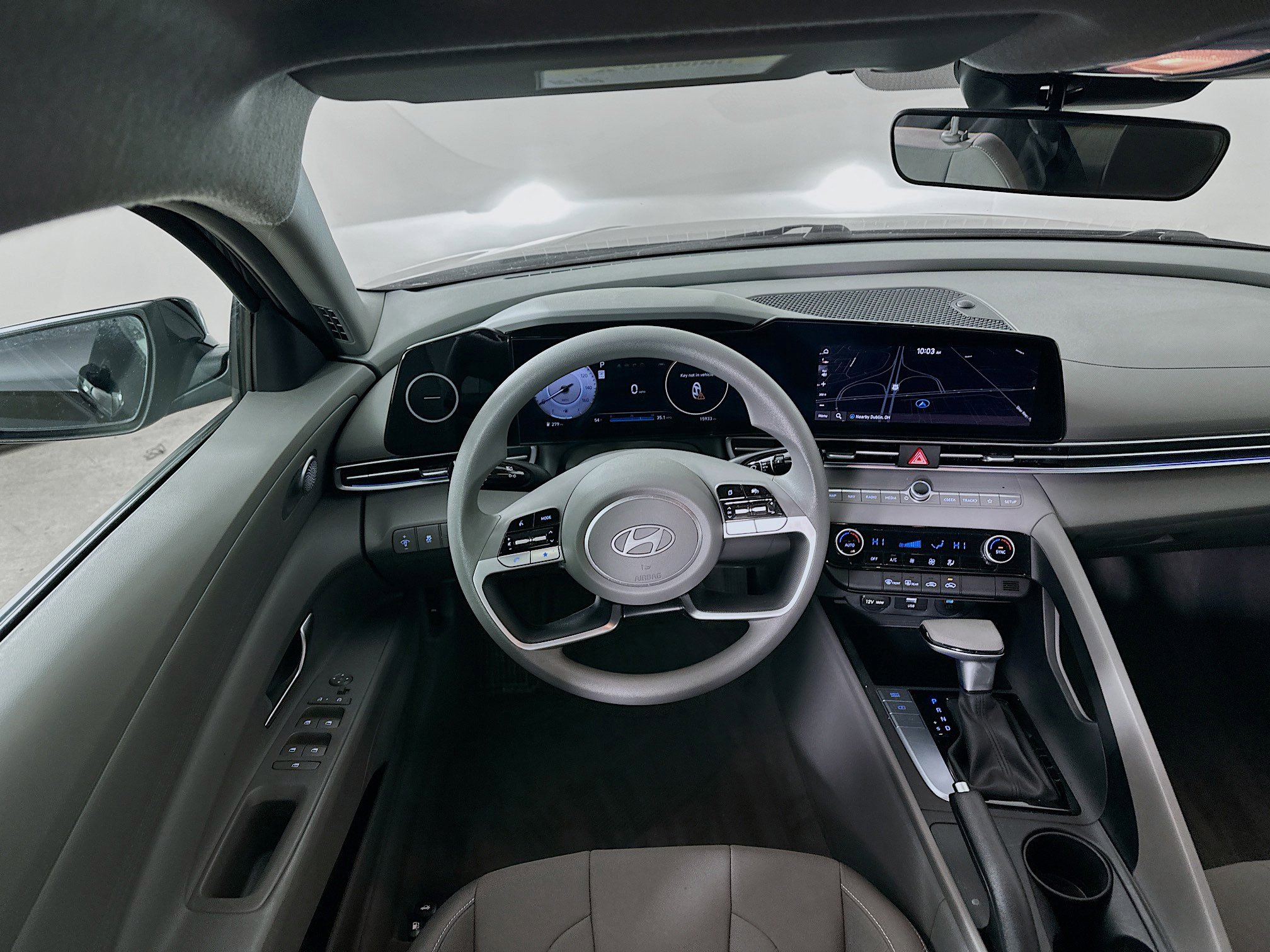 Used 2024 Hyundai Elantra SEL image 28