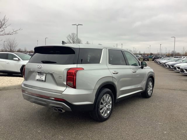 Used 2023 Hyundai Palisade SE image 5