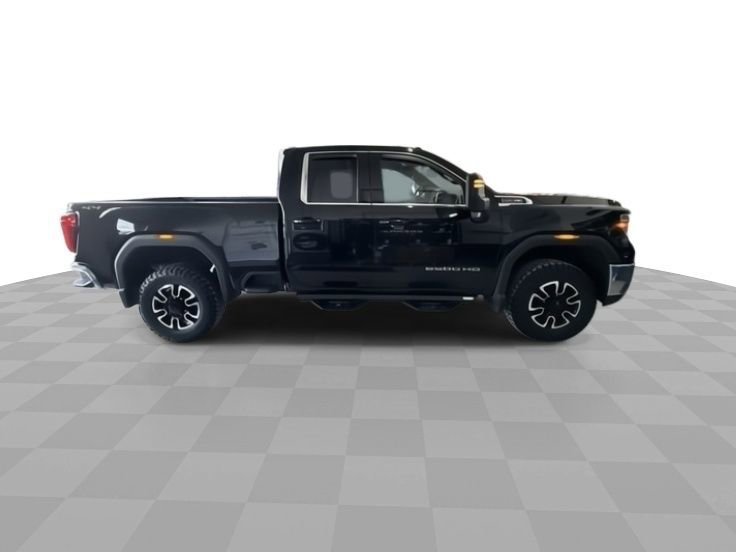 Used 2020 GMC Sierra 2500 SLE w/ SLE Value Package; image 9