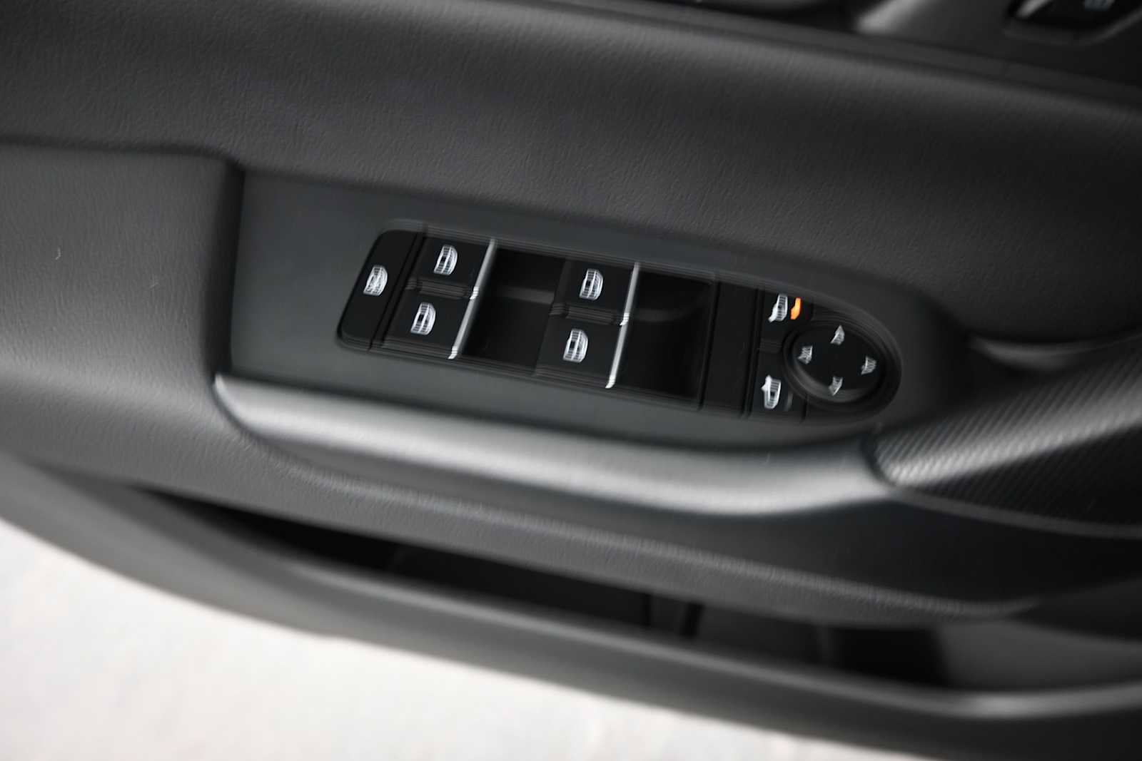 Used 2025 MAZDA CX-50 AWD 2.5 S w/ Weather Package image 21