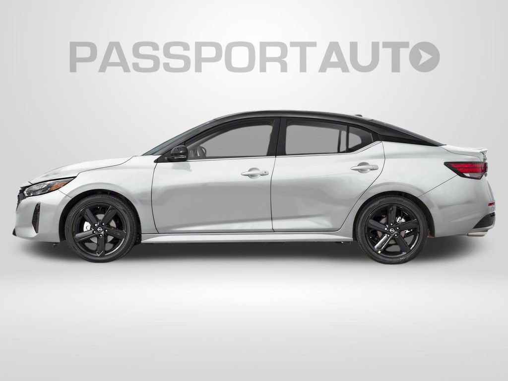 Used 2024 Nissan Sentra SR w/ SR Premium Package image 7