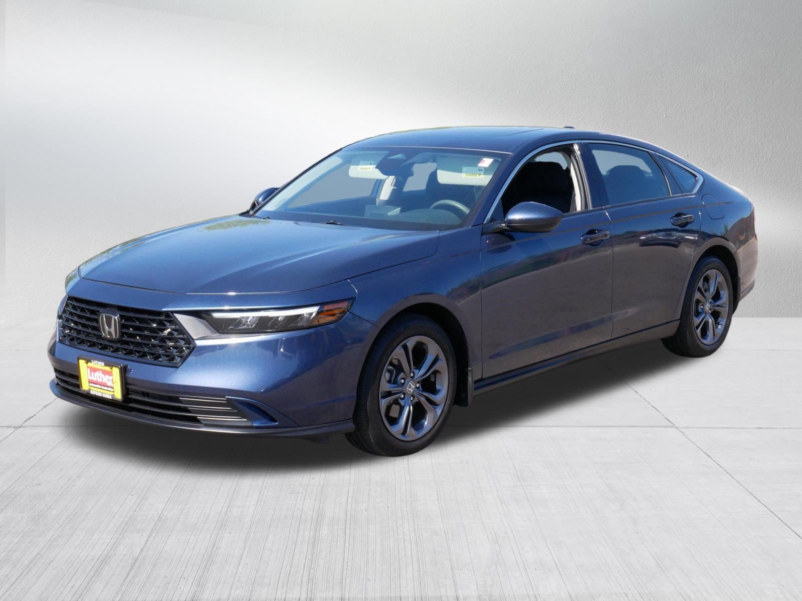 Certified 2023 Honda Accord EX image 3