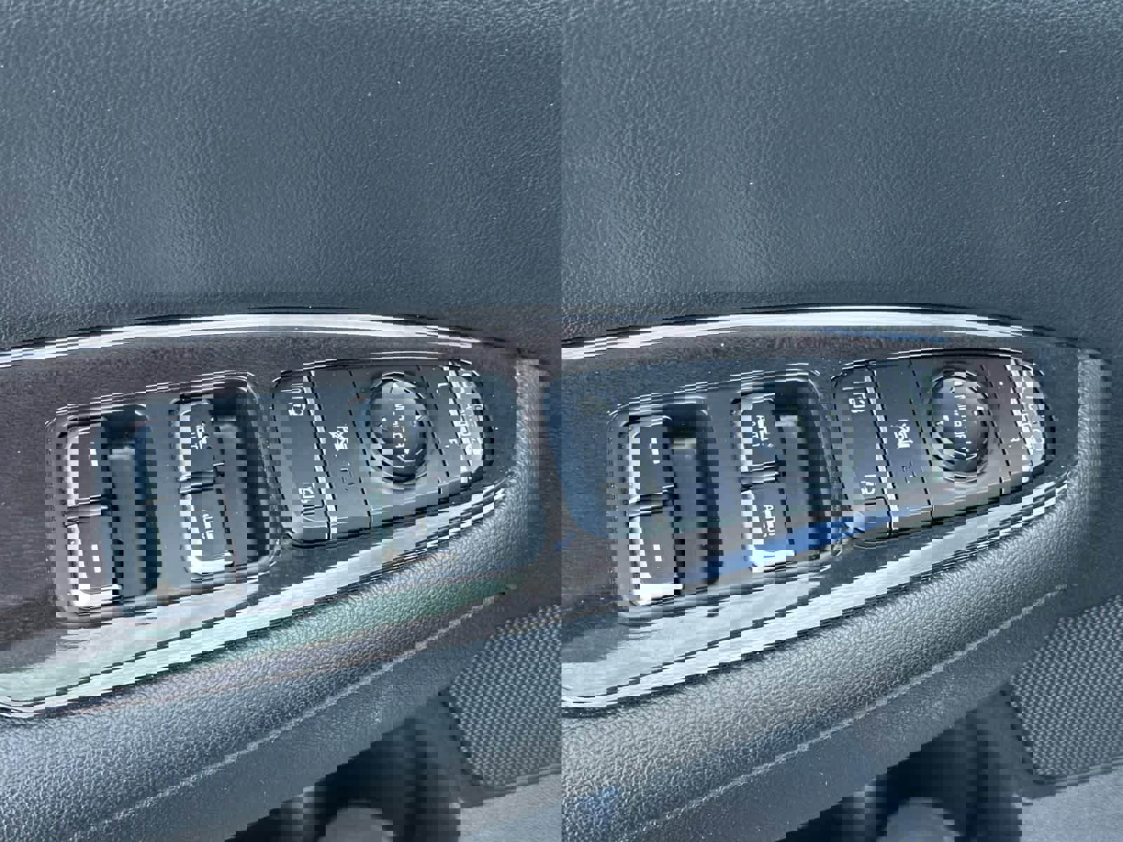 Used 2016 Kia Optima EX w/ Premium Package image 13