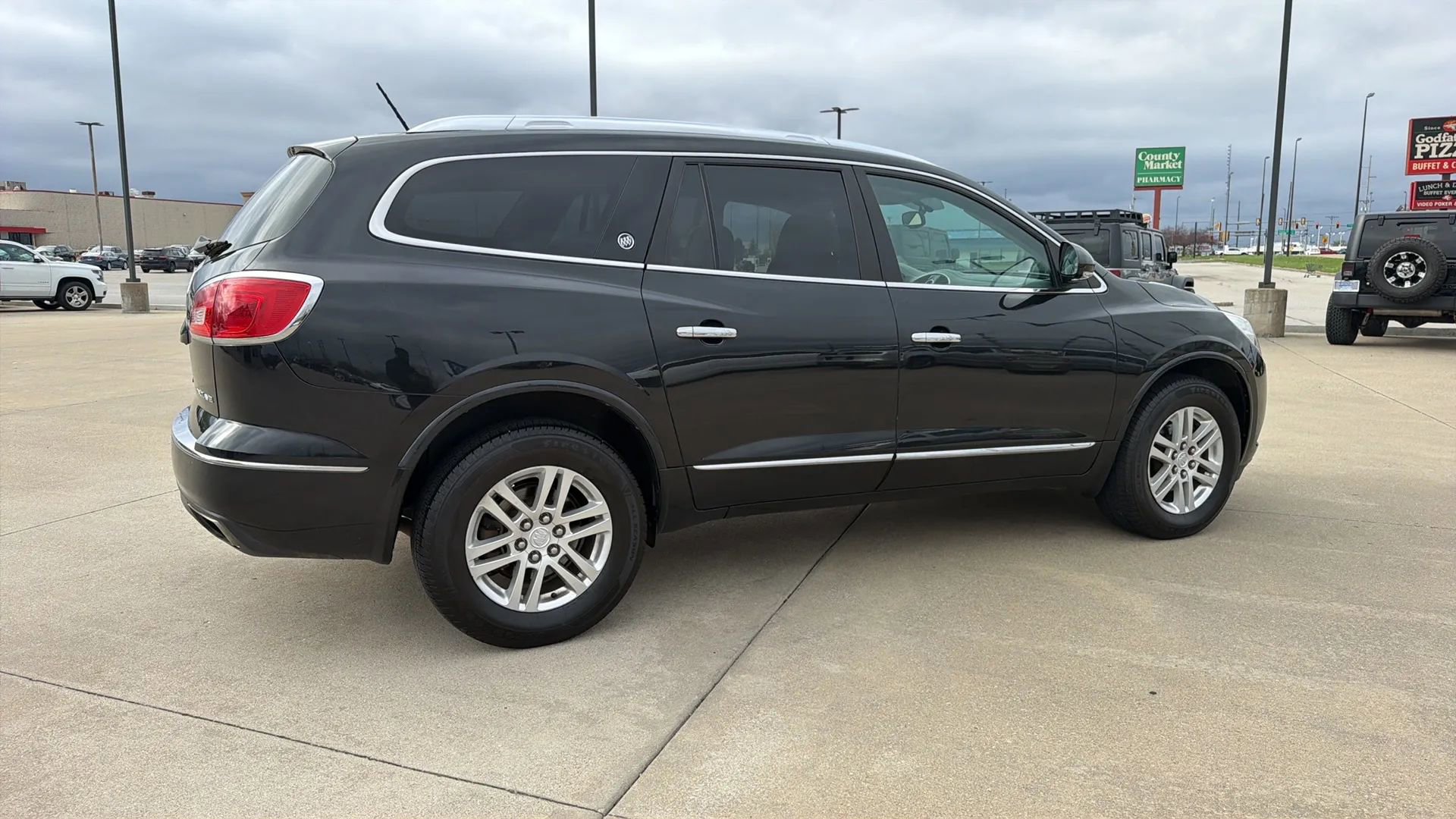 Used 2015 Buick Enclave Convenience FWD image 19