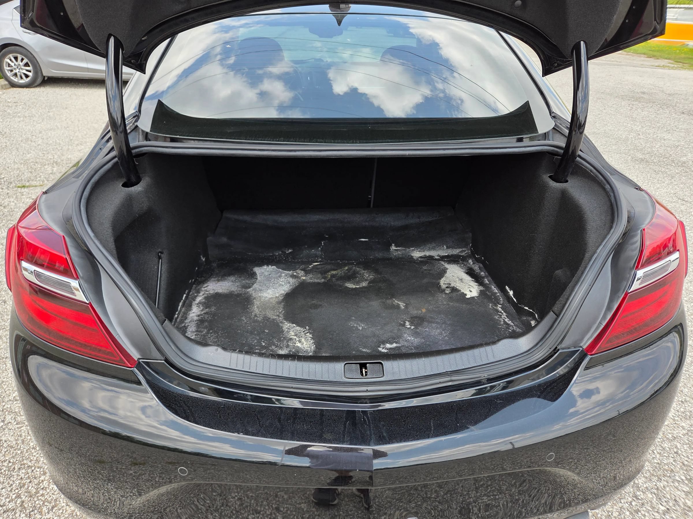 Used 2015 Buick Regal Premium w/ Experience Buick Package FWD image 17