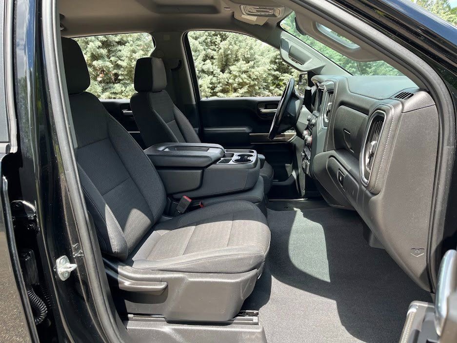 Used 2019 Chevrolet Silverado 1500 LT w/ All-Star Edition AWD/4WD image 36