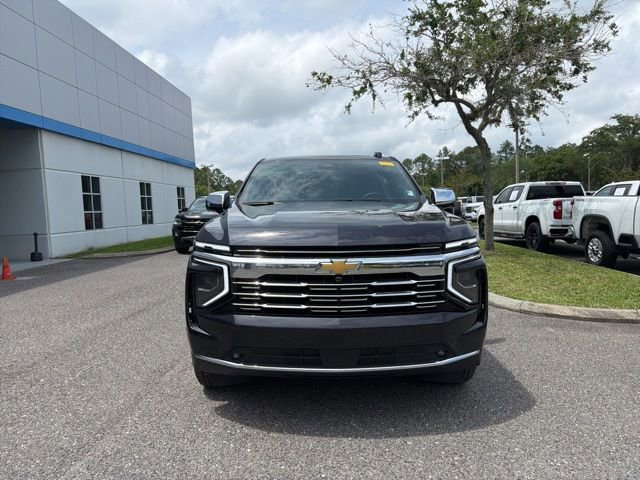 Used 2025 Chevrolet Tahoe Premier AWD/4WD image 2