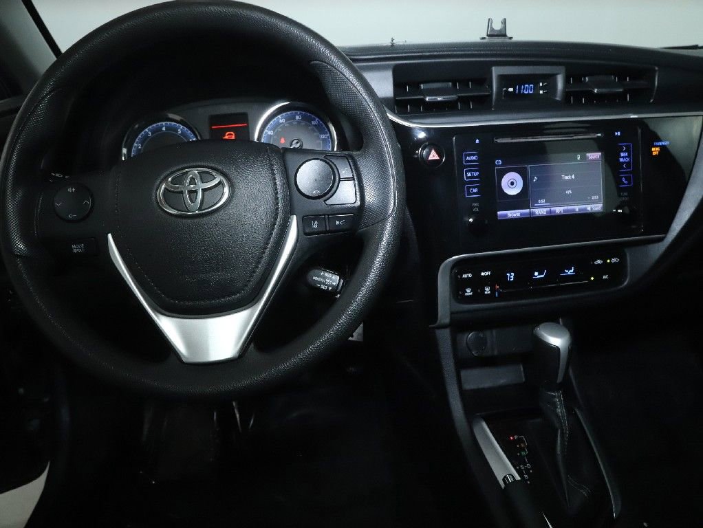 Used 2019 Toyota Corolla LE FWD image 27