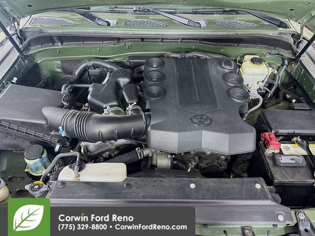 Used 2010 Toyota FJ Cruiser 4WD image 27