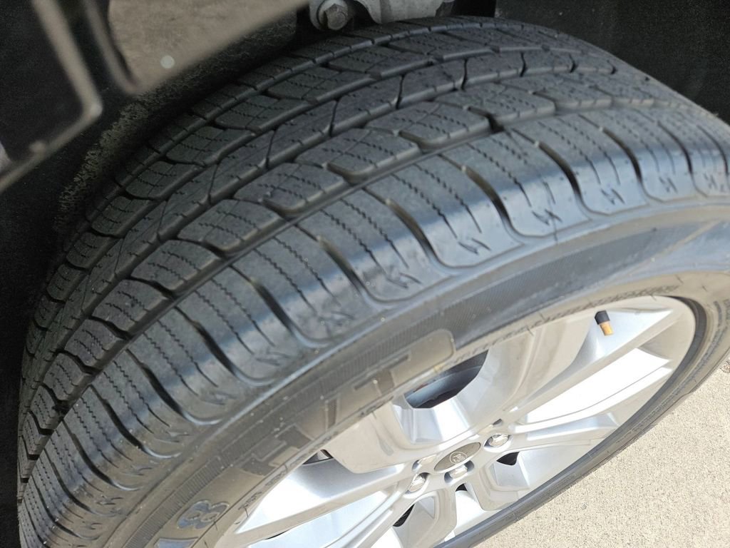 Used 2024 Ford Edge Titanium image 30