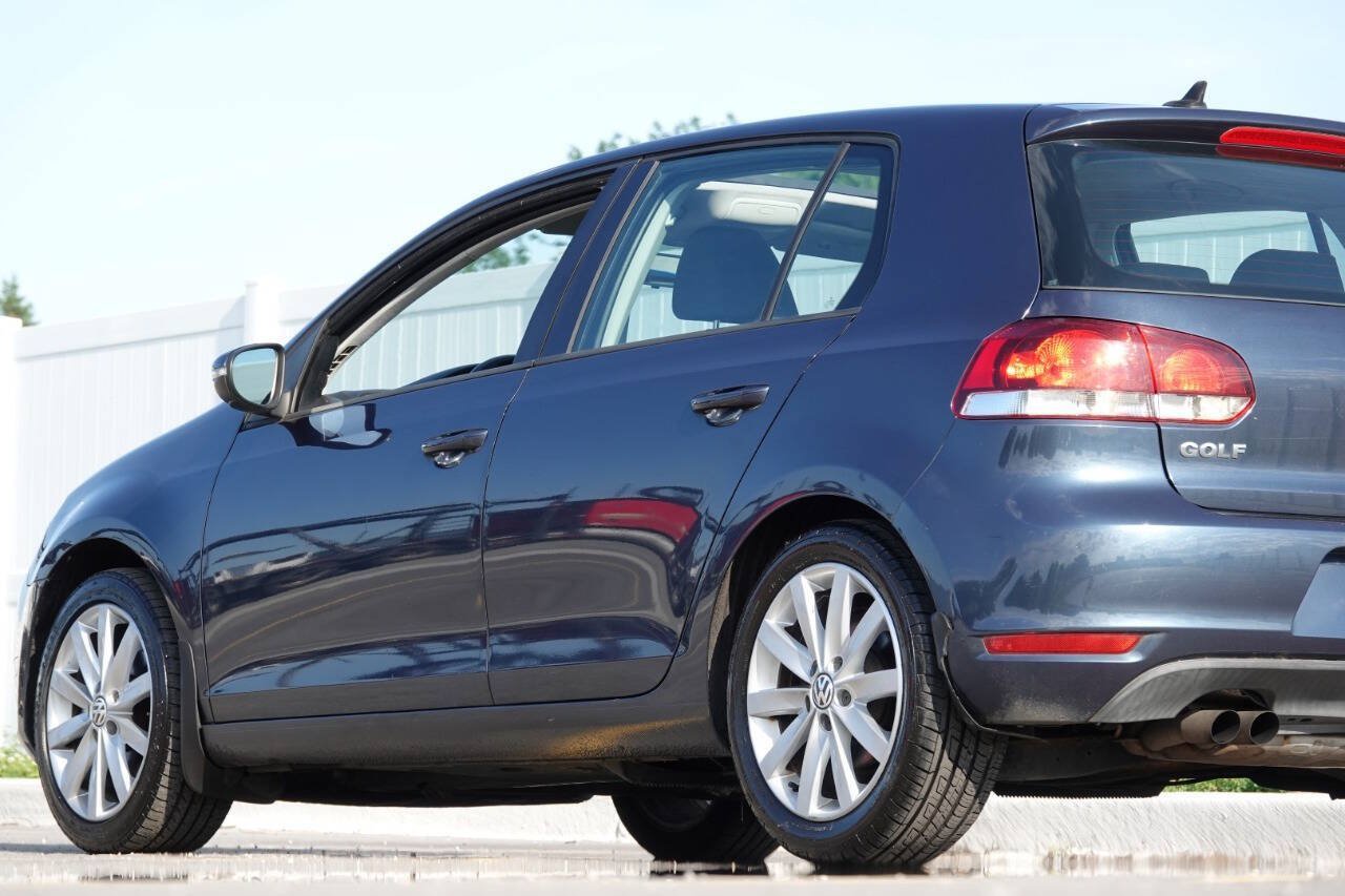 Used 2011 Volkswagen Golf TDI w/ Cold Weather Pkg FWD image 45