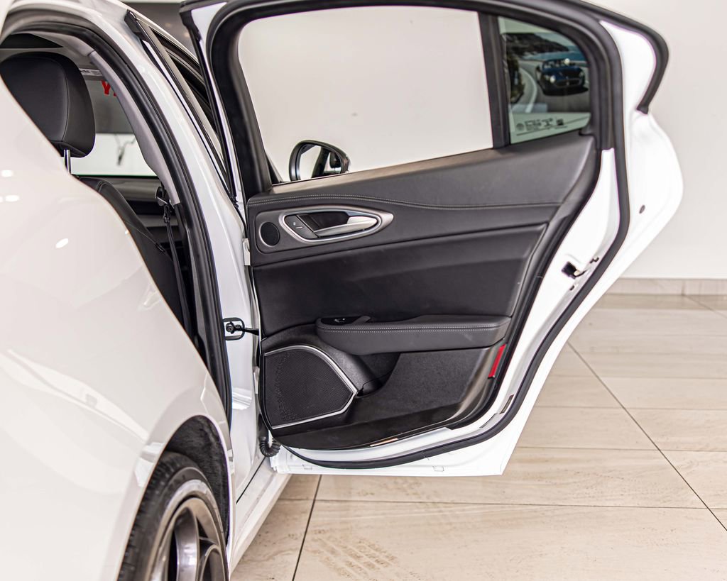 Used 2019 Alfa Romeo Giulia Ti Sport w/ Quick Order Package 22U Sport image 38