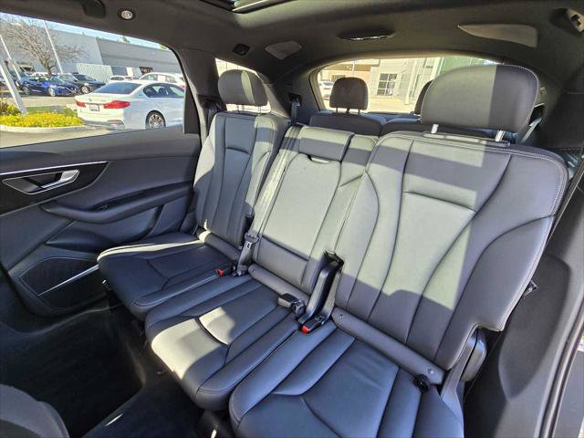 Certified 2025 Audi Q7 2.0T Premium w/ Convenience Plus Package AWD/4WD image 18