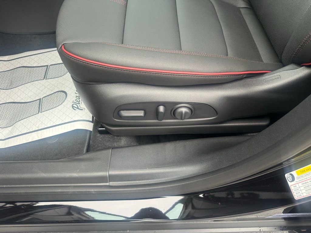 New 2026 Chevrolet TrailBlazer RS w/ Convenience Package FWD image 17