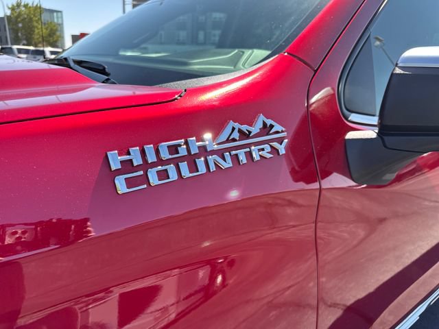 Used 2025 Chevrolet Silverado 1500 High Country AWD/4WD image 33