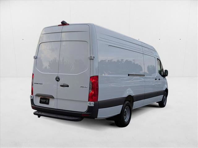 New 2025 Mercedes-Benz Sprinter 3500 video 2