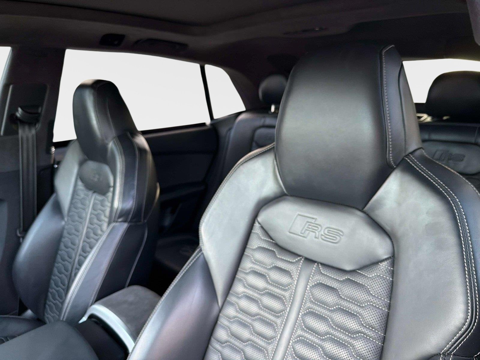 Used 2024 Audi RS Q8 AWD/4WD image 39