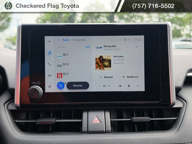 Used 2025 Toyota RAV4 XLE FWD image 13