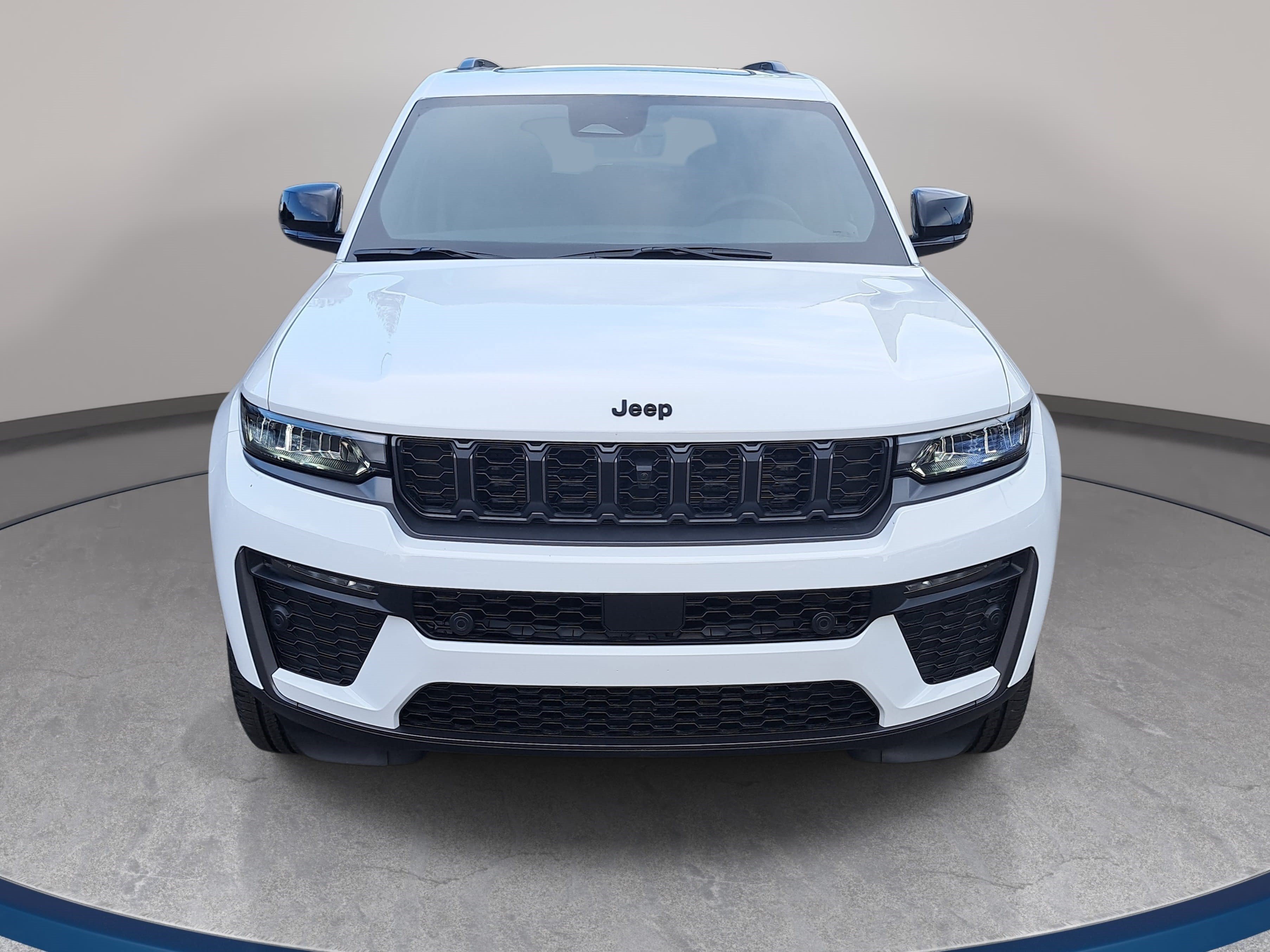 New 2026 Jeep Grand Cherokee Limited AWD/4WD image 2